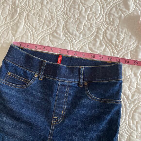 Spanx Flare Leg Pull On Jeans Women's Small Petite 32 inseam Shapewear #20327Q - Picture 7 of 9